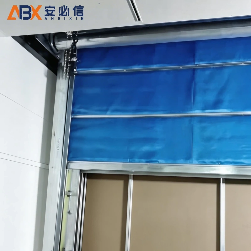 衢州高速堆积门
